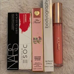 Nars, too faced and more lip bundle.